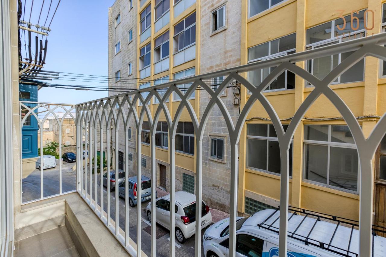 A Lovely 1Br Home With Balcony Just Off The Coast By 360 Estates San Ġiljan Exterior foto