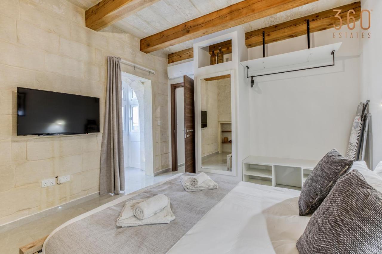 A Lovely 1Br Home With Balcony Just Off The Coast By 360 Estates San Ġiljan Exterior foto