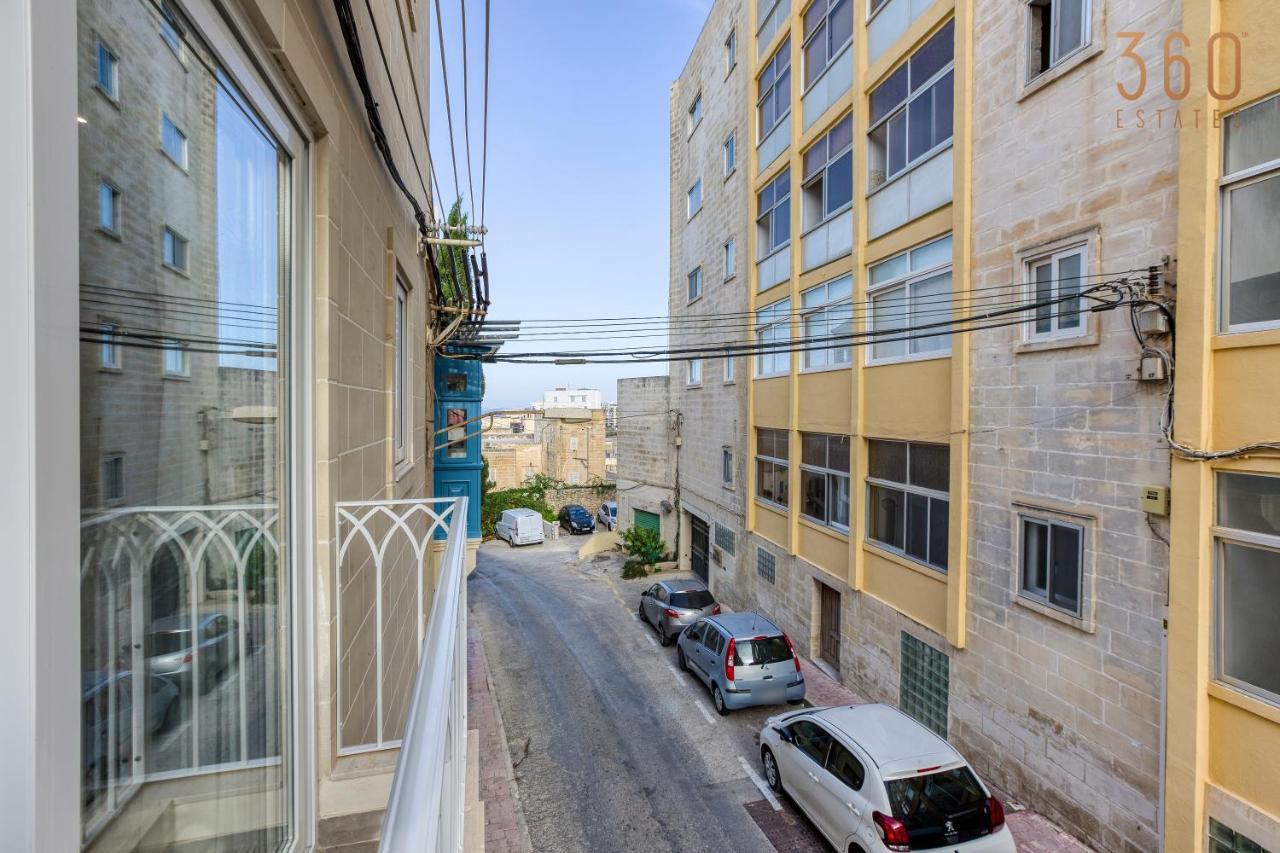 A Lovely 1Br Home With Balcony Just Off The Coast By 360 Estates San Ġiljan Exterior foto